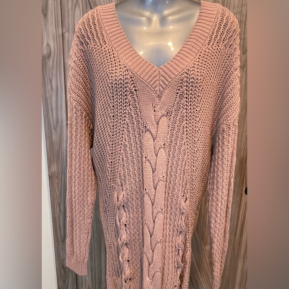 Express Knit Dusty Rose Sweater Woman's Size Medium long sleeves